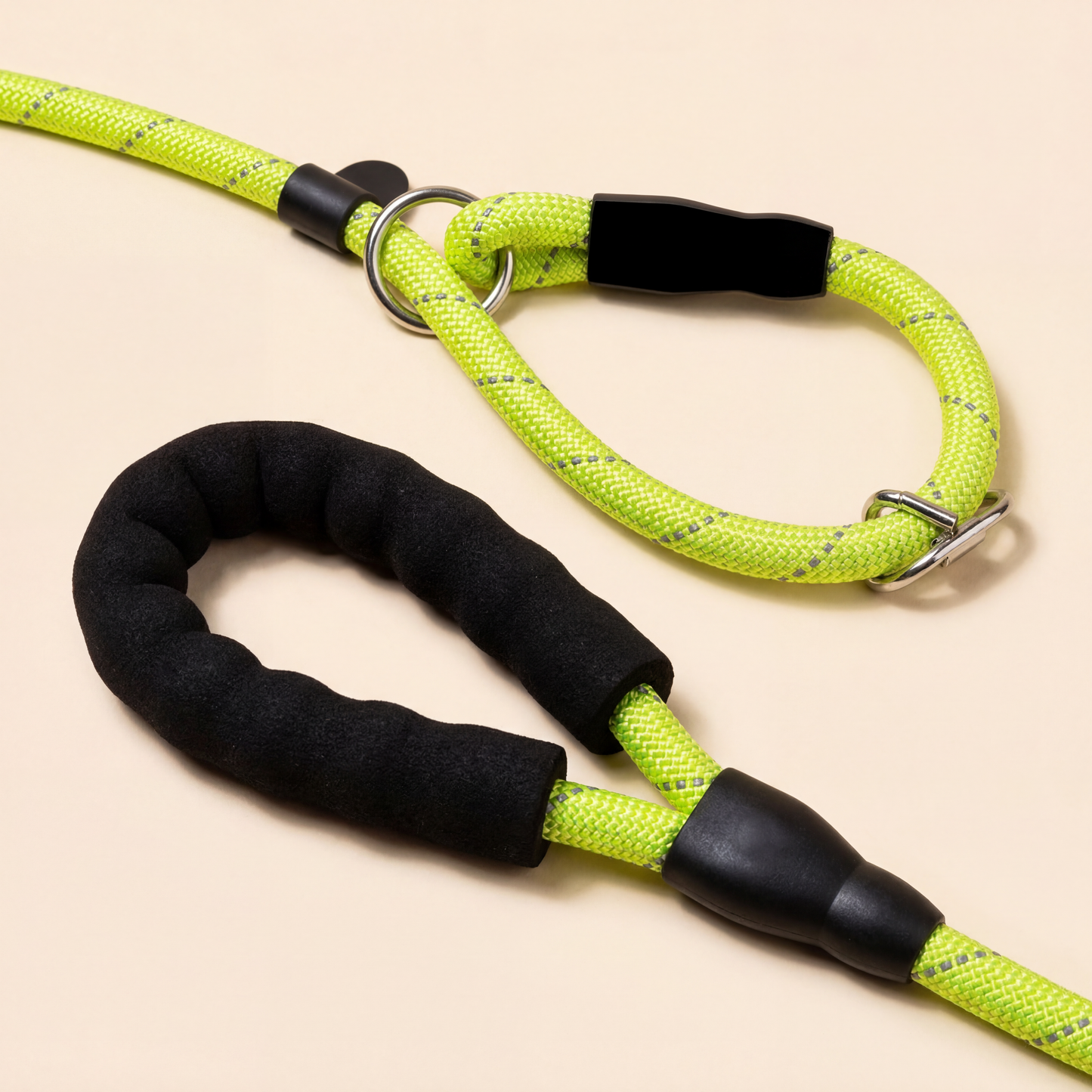 Reflective Rope Dog Leash — Comfortable Grip for Everyday Walks